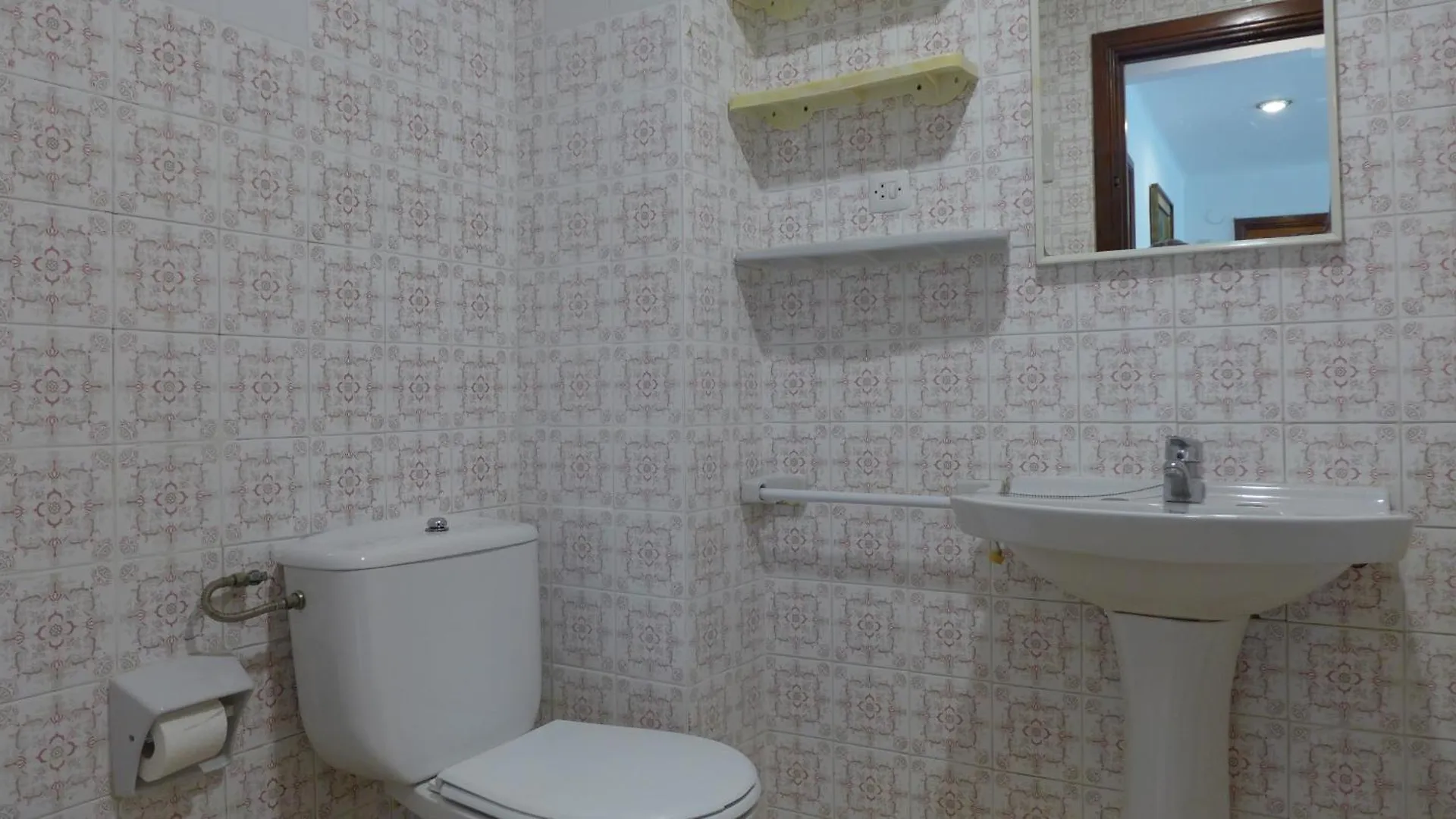 Apartamentos Alfonso I Palmyra Salou Apartment